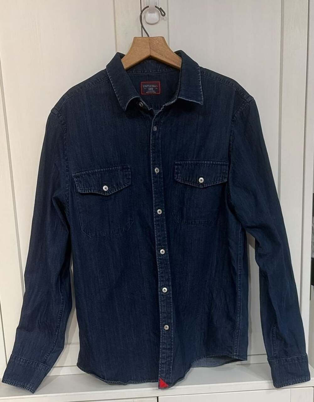 Untuckit Men’s Denim Shirt Large Slim Fit Blue Long Sleeve Cotton Pockets
